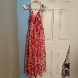 Floral maxi dress!!